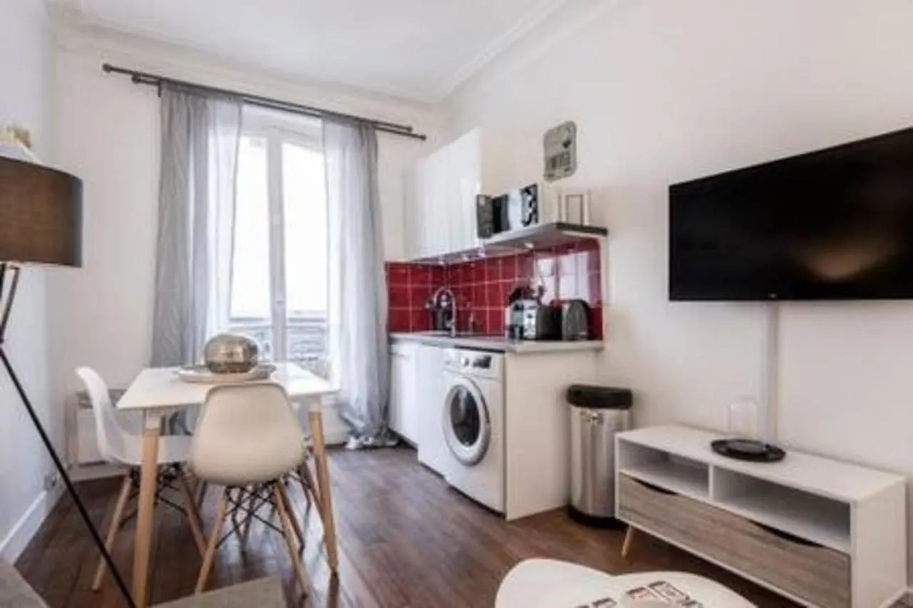 Appartement Cmg - Steinkerque à Paris 0*,  France