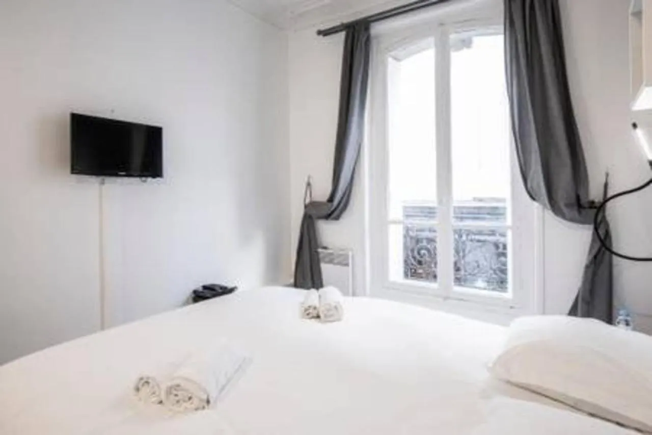 Appartement Cmg - Steinkerque à Paris France