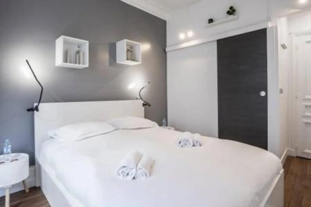 Appartement Cmg - Steinkerque à Paris